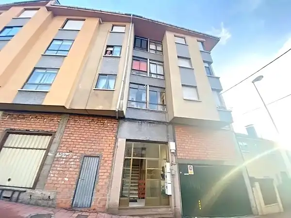 Pis en venda a Calle Garcia Vuelta, Villablino