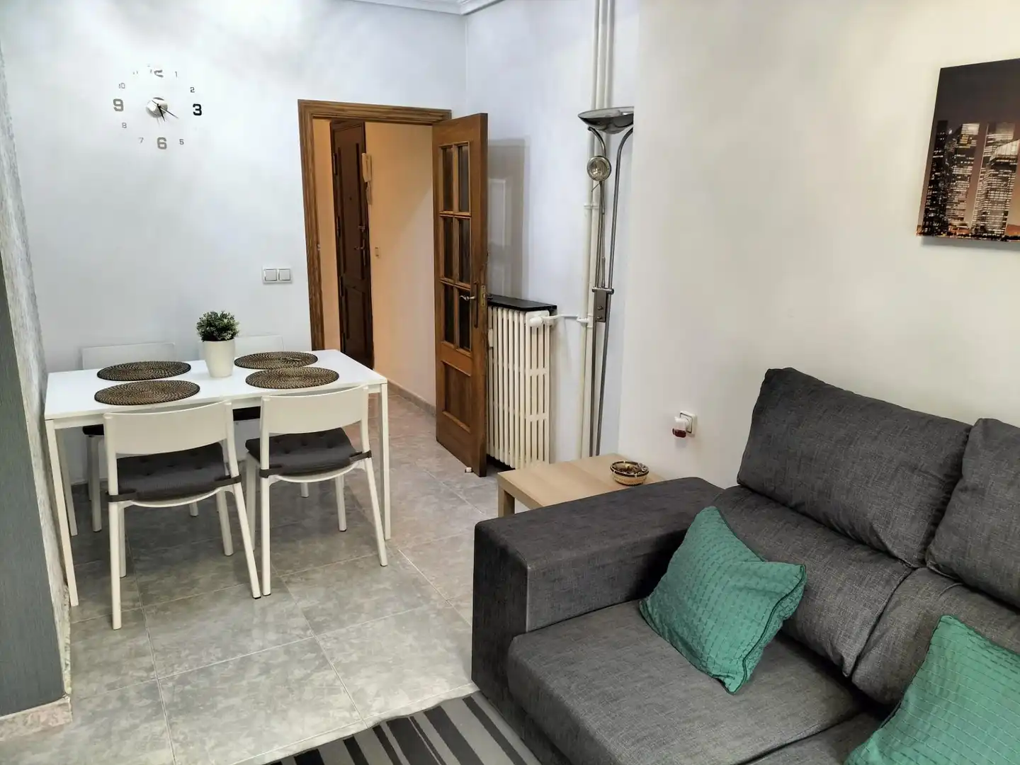 Sala de estar de Piso de alquiler en Cuenca con Calefacción y Amueblado