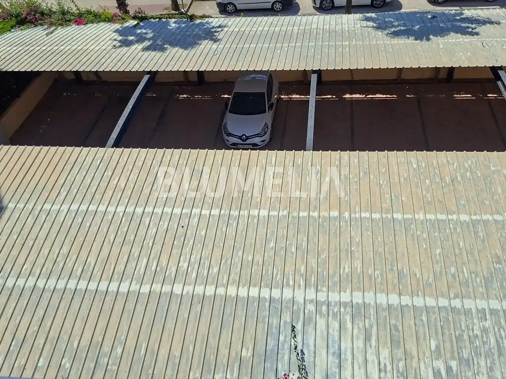 Parking de Apartamento de alquiler en Dénia con Aire acondicionado, Calefacción y Jardín privado