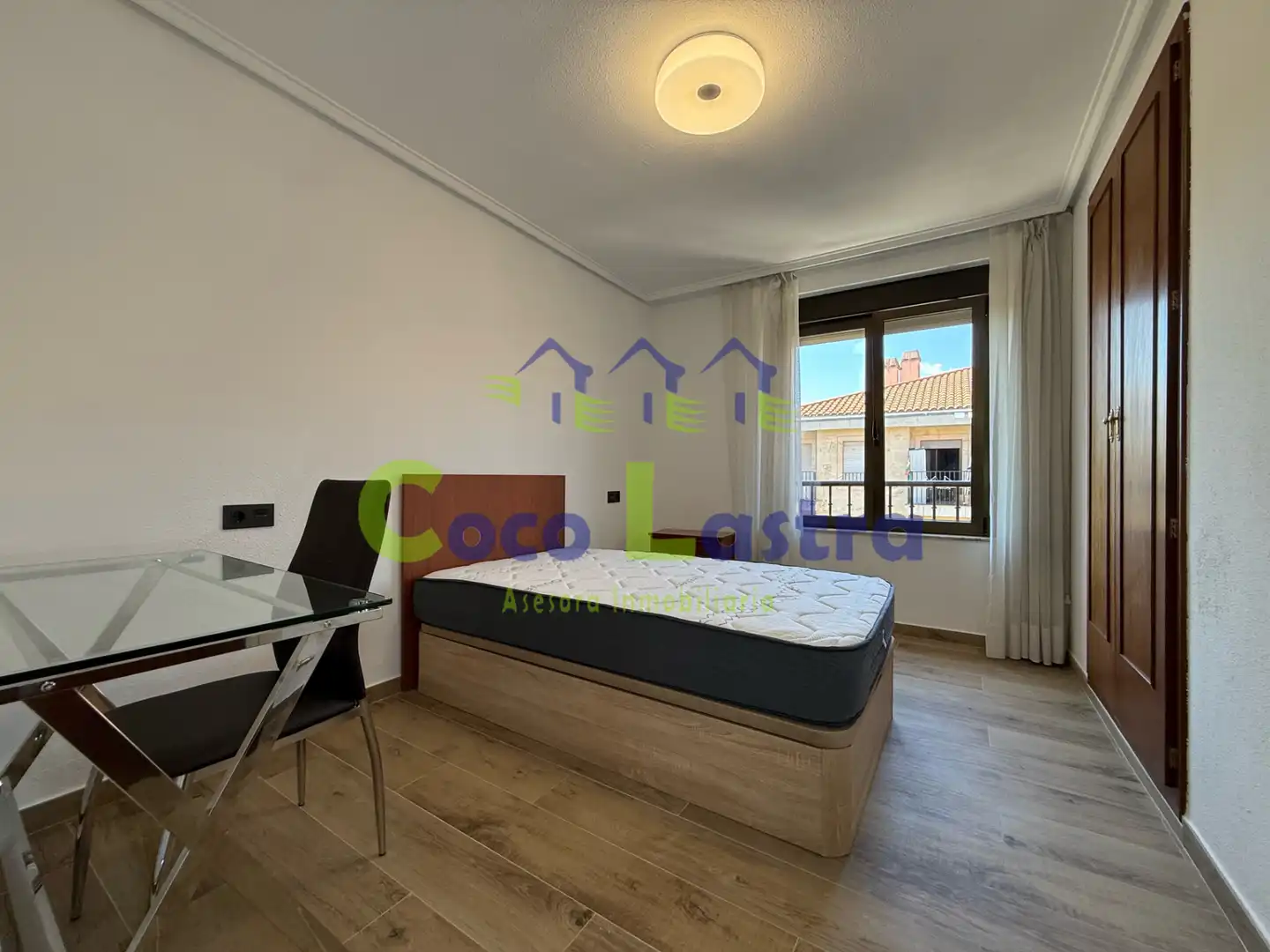 Bedroom of Flat for rent in Salamanca  with Heating, Furnished and Oven
