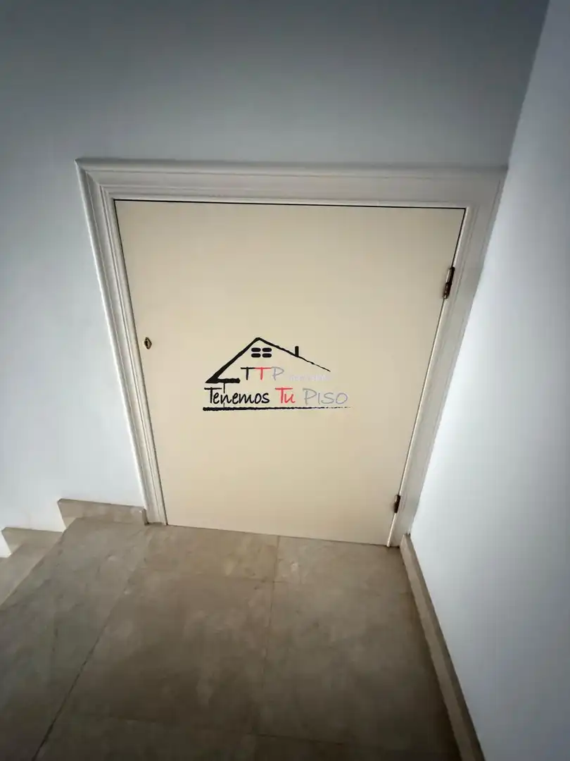 Terraced house with terrace for sale in Calle de Alena 5-7, imagen 49