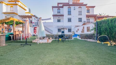 Foto 3 de Casa adosada en venda a Calle de Los Abetos, 3, Peligros, Granada