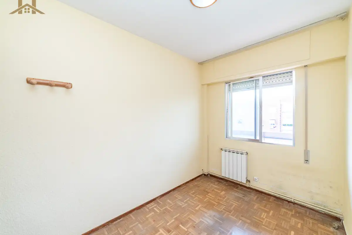 Schlafzimmer von Wohnung zum Verkauf in Alcorcón mit Heizung, Terrasse und Ofen