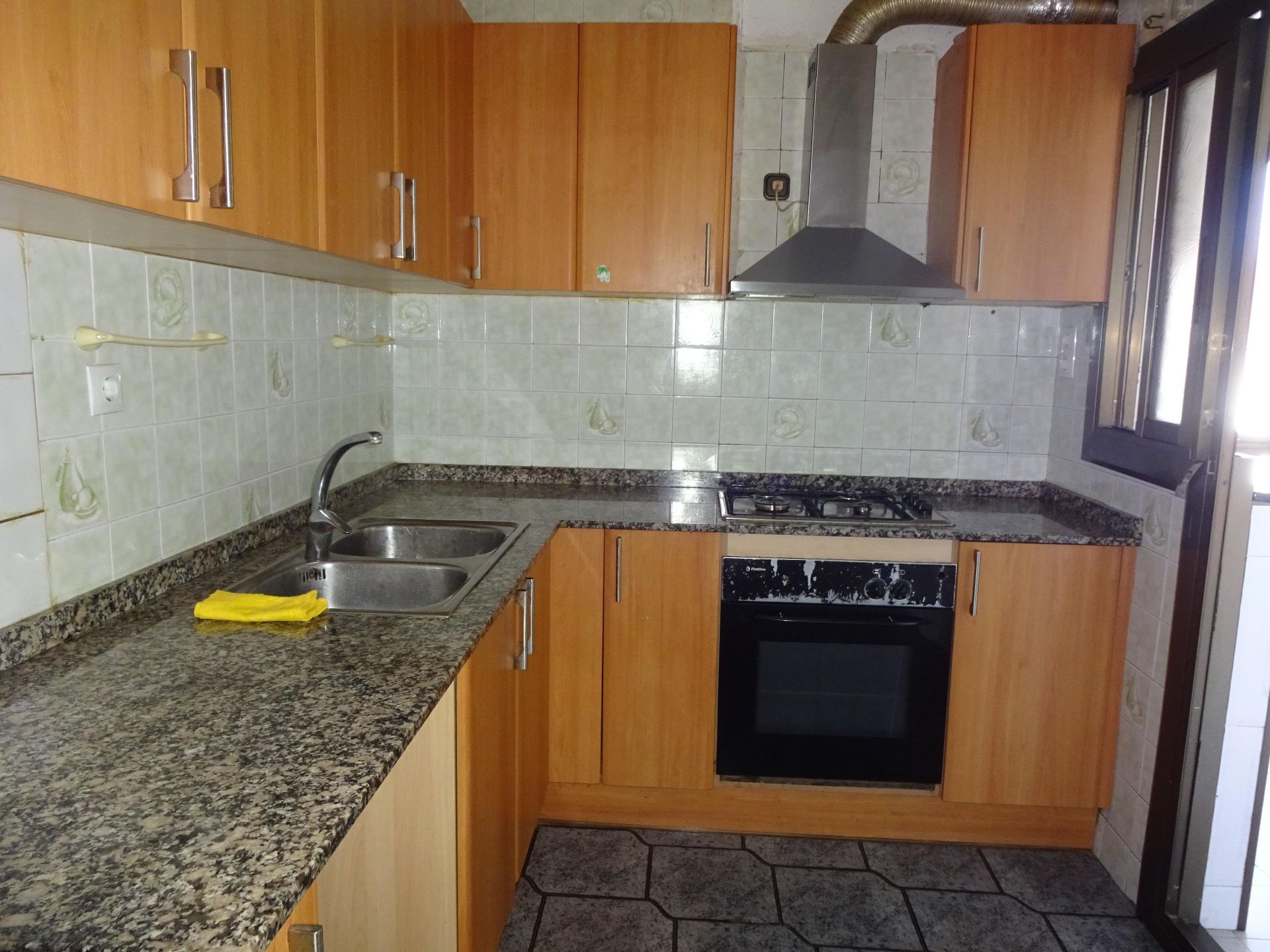 Kitchen of Flat for sale in Mataró