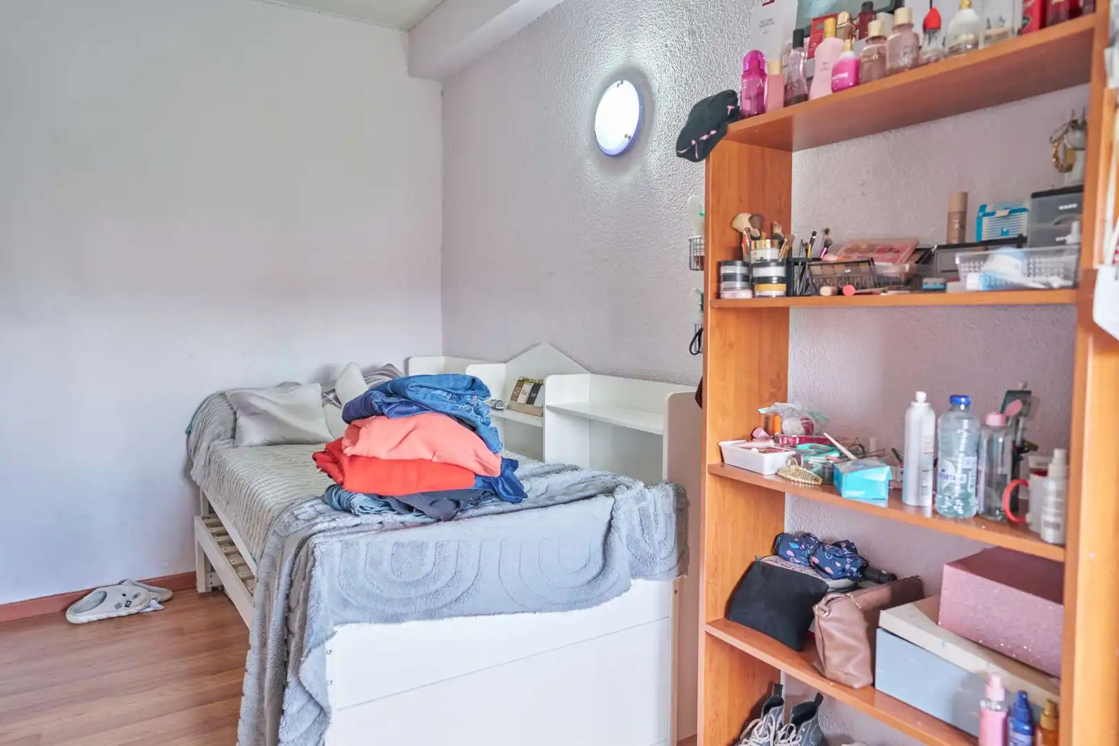 Habitación de Piso en venta en Torrejón de Ardoz con Calefacción, Terraza y Amueblado