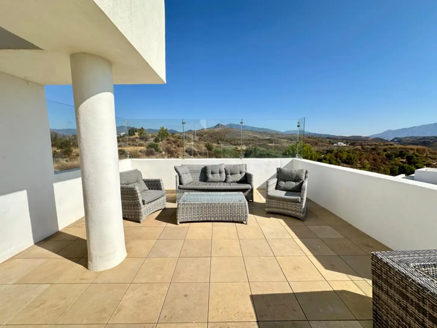 Penthouse mit Pool zum Verkauf in Los Flamingos, imagen 3