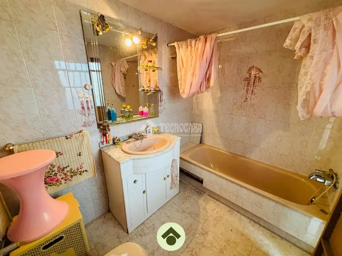 Baño de Casa adosada en venta en Adamuz