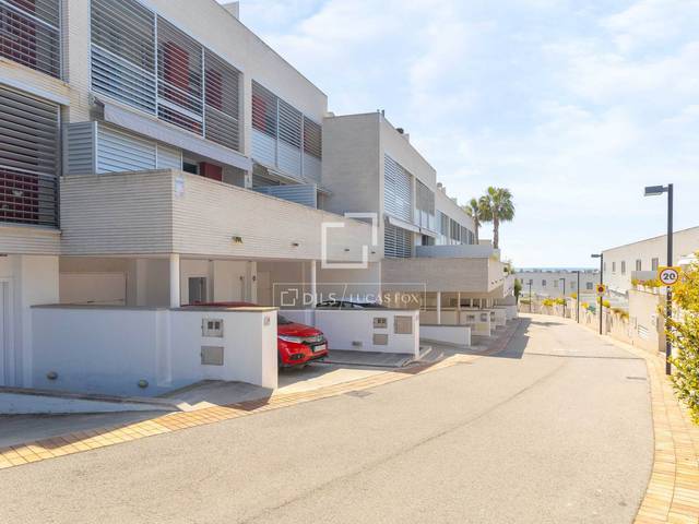 Casa-chalet en Venta en Urbanitzacions