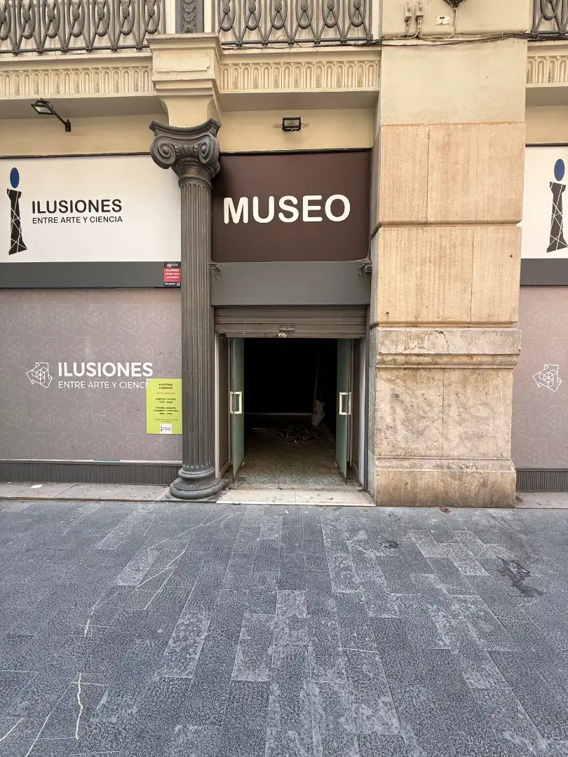 Geschaftsraum zur Miete in Valencia mit Klimaanlage und Alarm