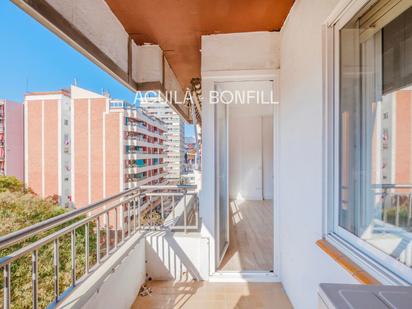 Bedroom of Flat for sale in  Barcelona Capital  with Air Conditioner, Heating and Parquet flooring