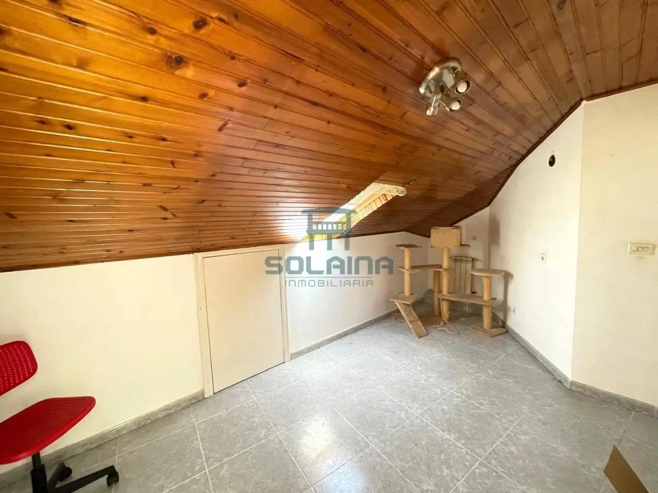Piso en venta en Ourense Capital  con Calefacción y Balcón