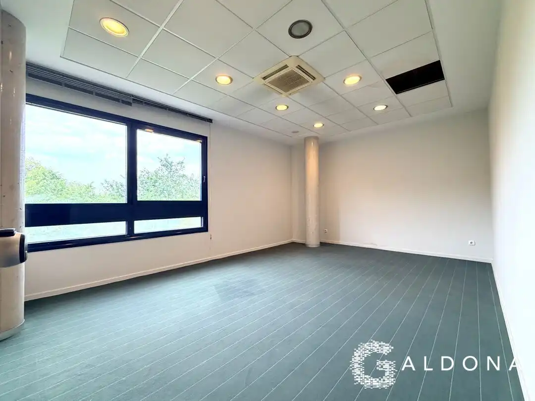 Oficina de alquiler en Donostia - San Sebastián  con Aire acondicionado y Calefacción
