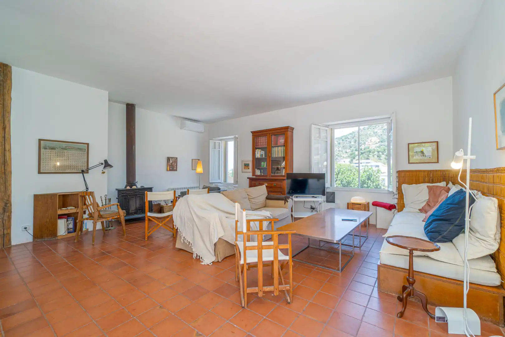 Sala d'estar de Casa o xalet en venda en Palau-saverdera amb Aire condicionat, Jardí privat i Terrassa
