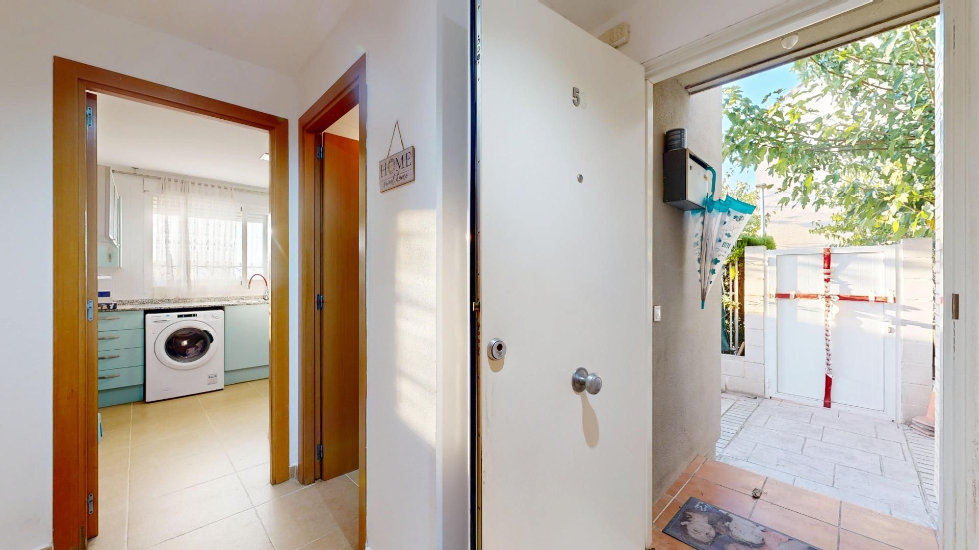 Casa adosada en venda en Massamagrell amb Aire condicionat, Terrassa i Traster