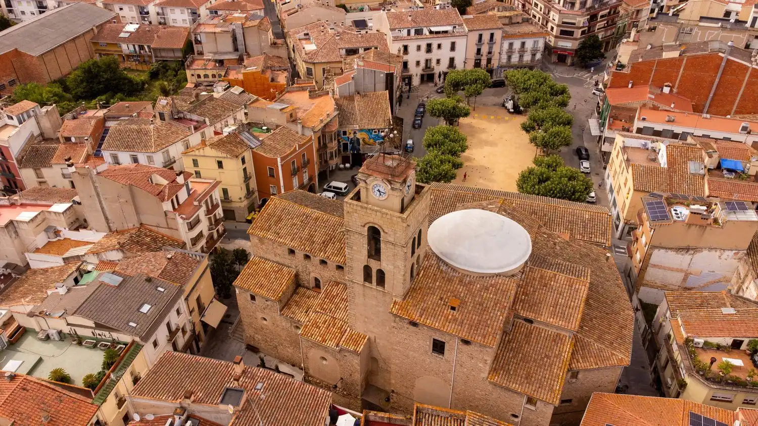 Vista exterior de Edifici en venda en Santa Coloma de Farners