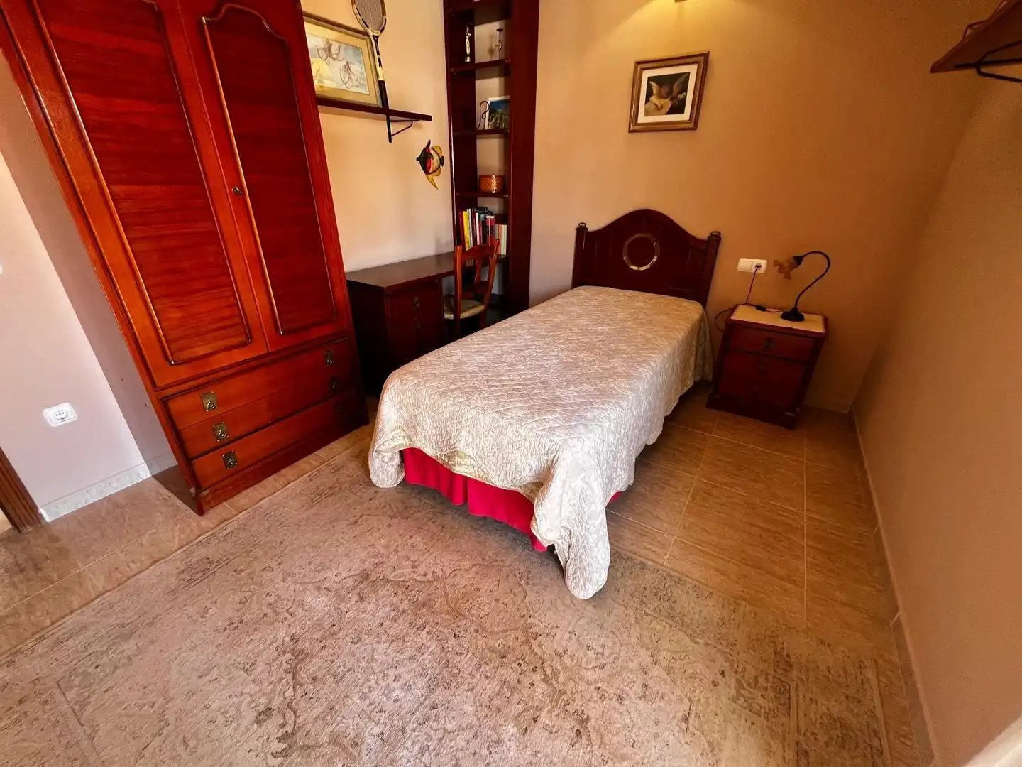 Dormitori de Casa o xalet en venda en Málaga amb Aire condicionat, Calefacció i Jardí privat