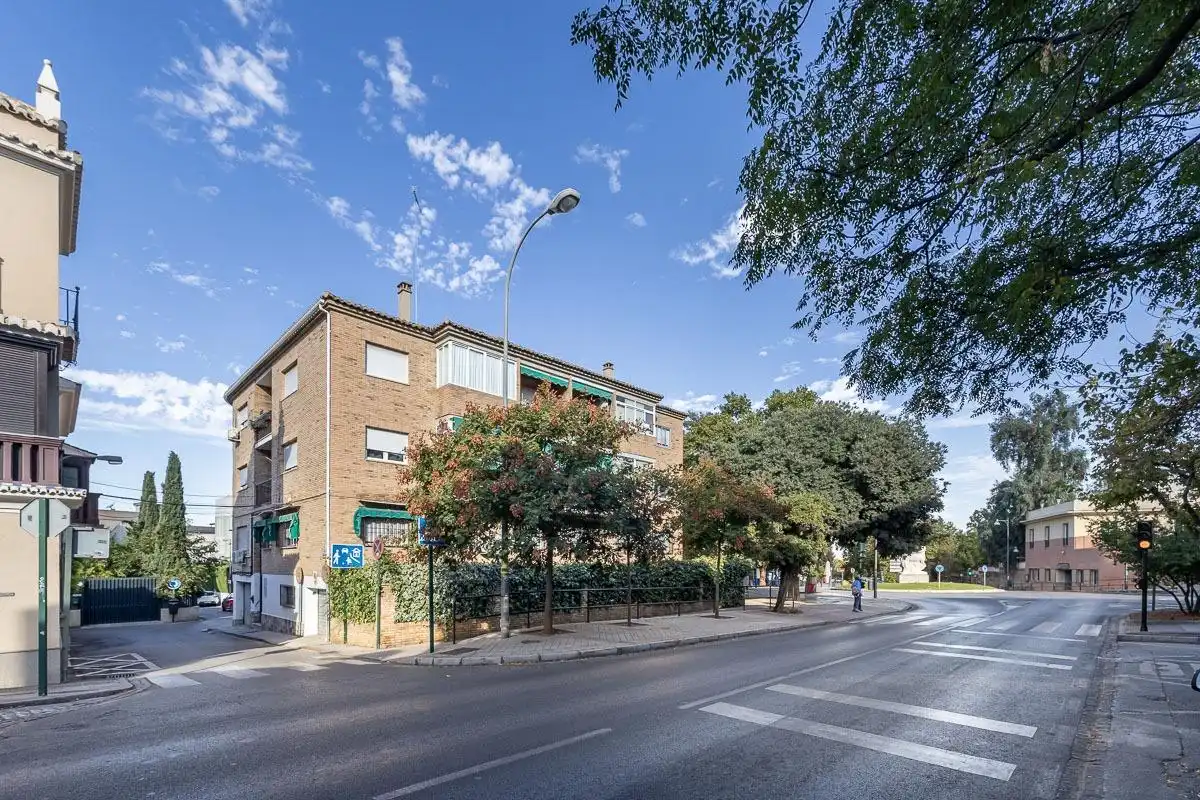 Appartement avec terrasse à louer à Genil, imagen 25