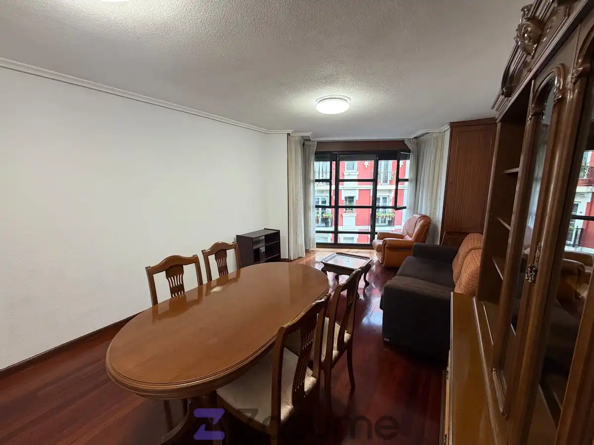 Flat for rent in C. Magallanes, Numancia - San Fernando