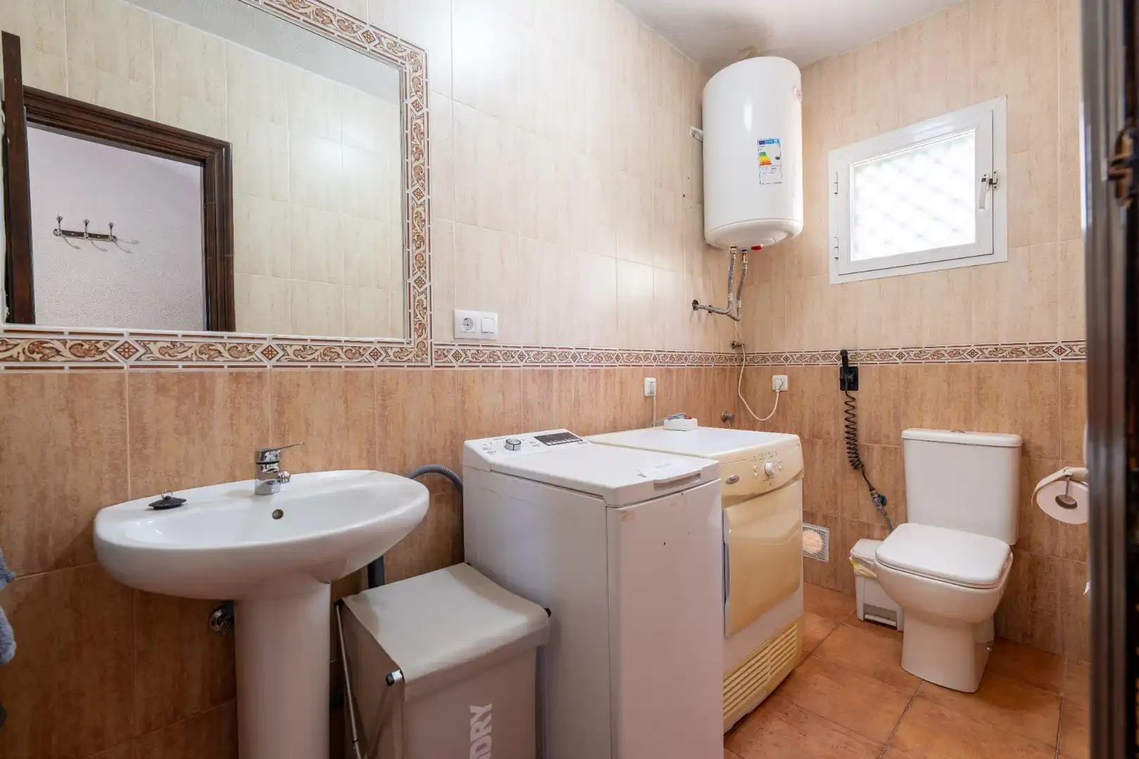 Baño de Dúplex en venta en Vícar con Aire acondicionado, Calefacción y Jardín privado
