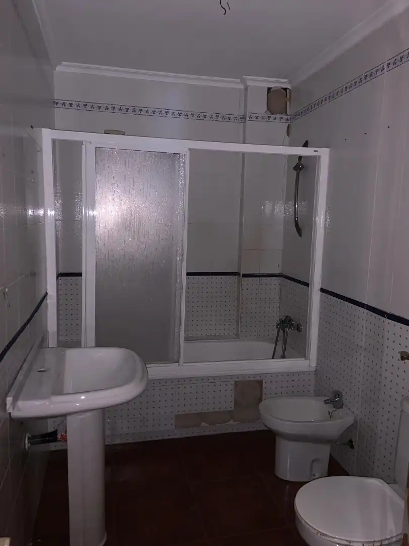 Bathroom of Flat for sale in Villarrobledo  with Heating and Terrace