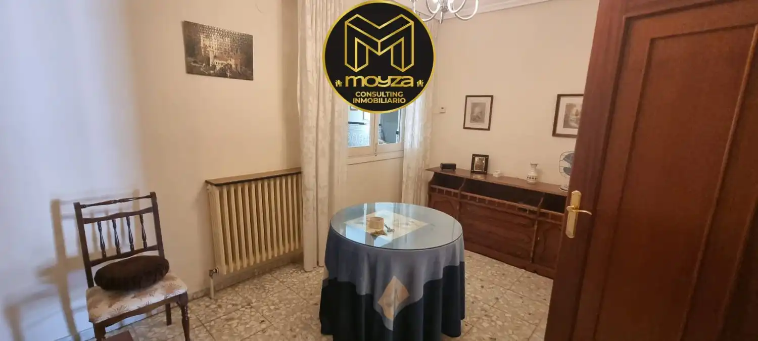 Piso con terraza en venta en Martos, imagen 6