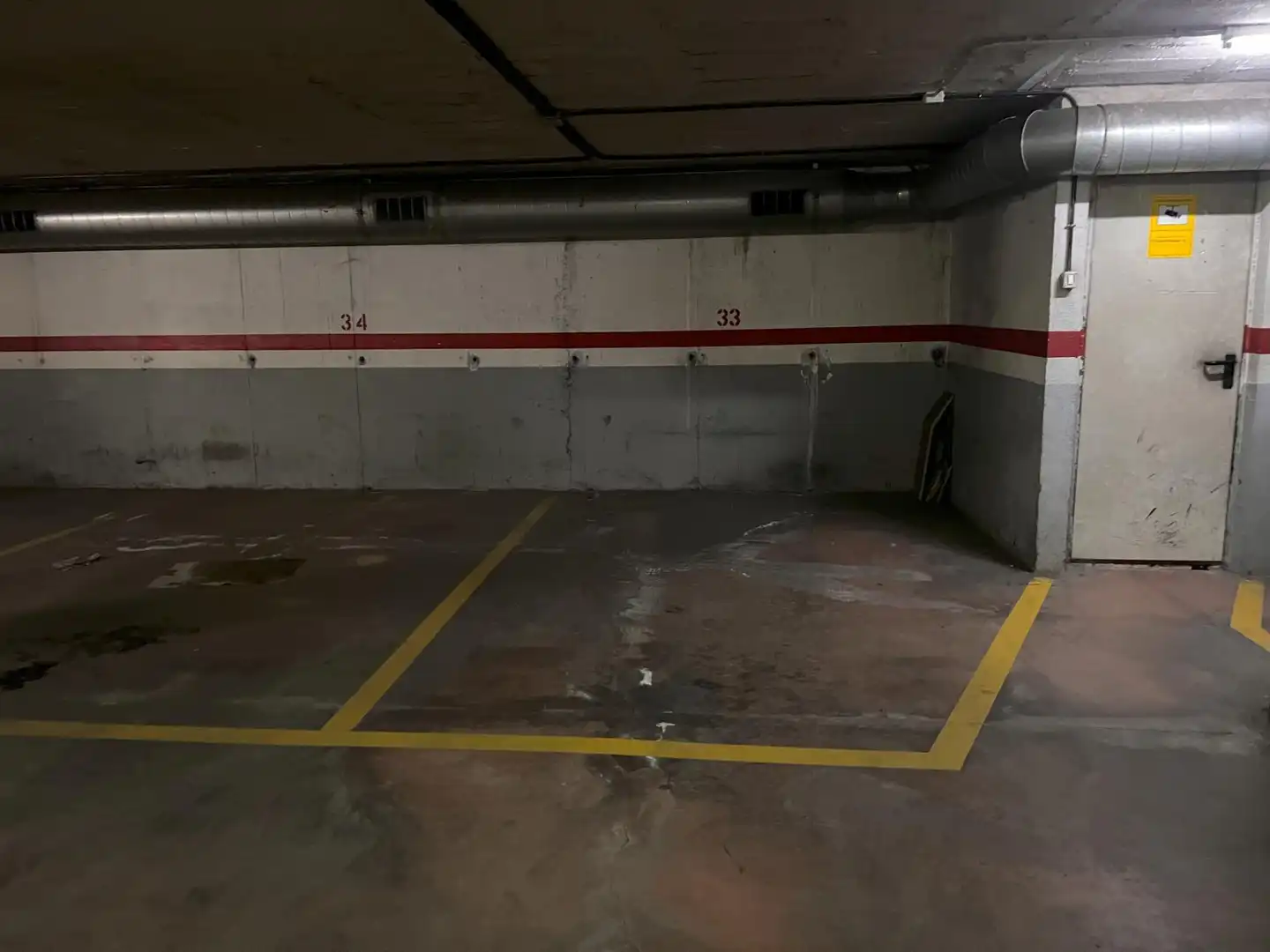 Parkplatz von Garage zur Miete in Manresa