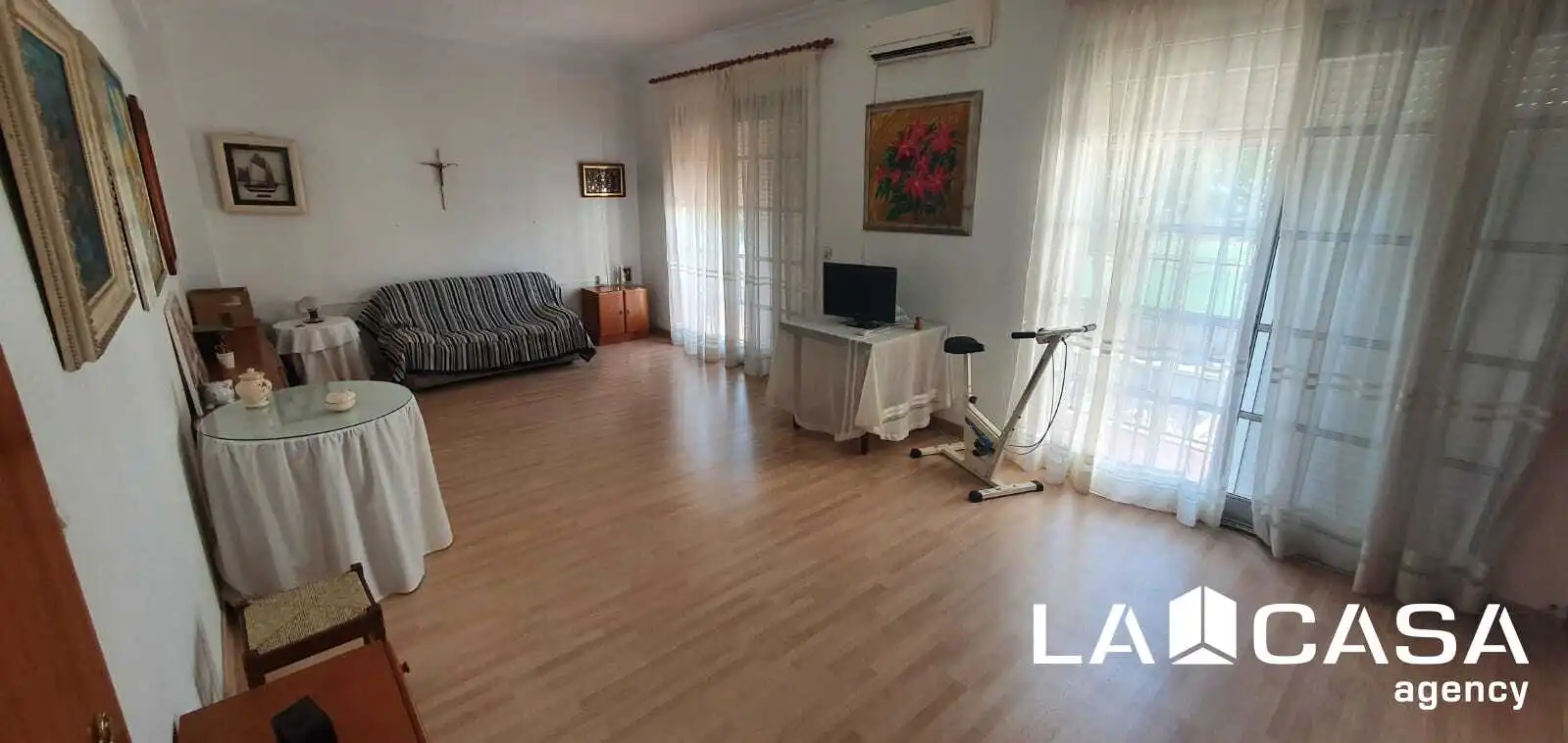 Sala de estar de Casa o chalet en venta en Dos Hermanas con Aire acondicionado y Terraza