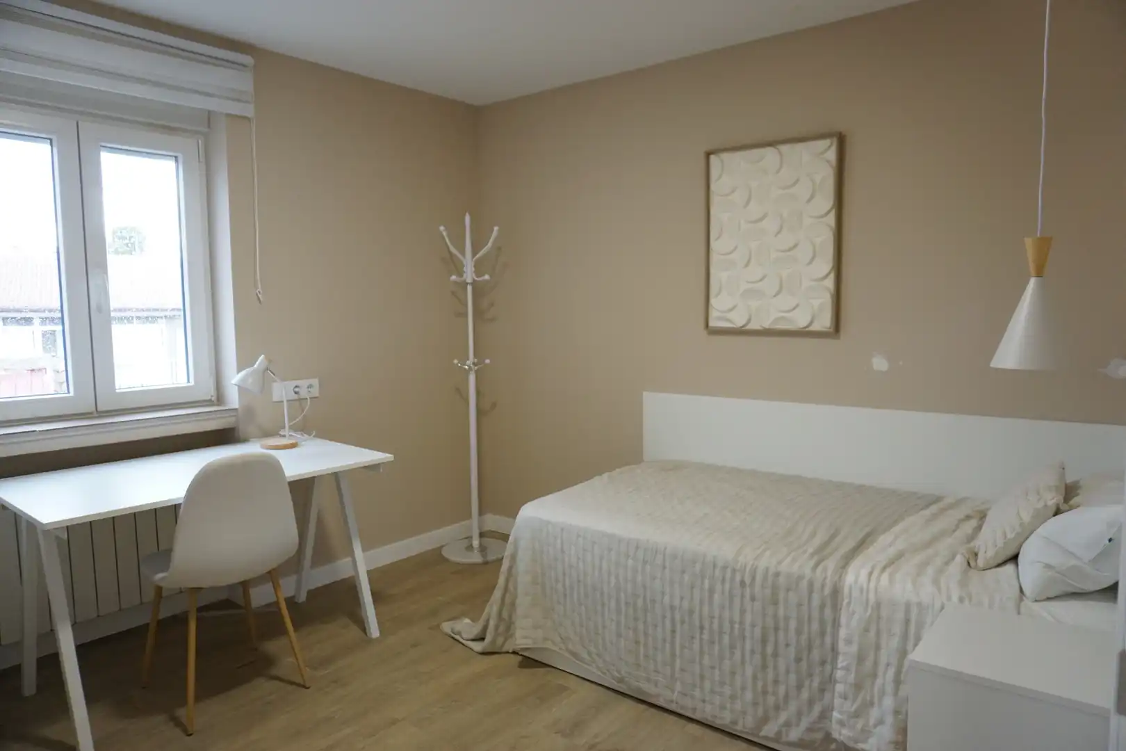 Dormitori de Casa o xalet per a compartir en Ávila amb Calefacció, Moblat i Rentadora