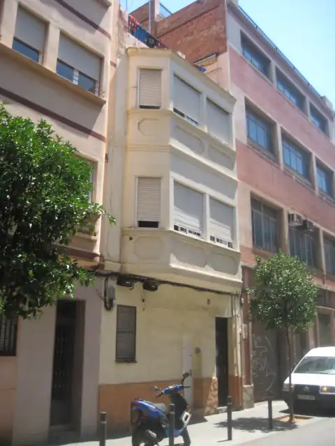 Außenansicht von Wohnung zum Verkauf in L'Hospitalet de Llobregat