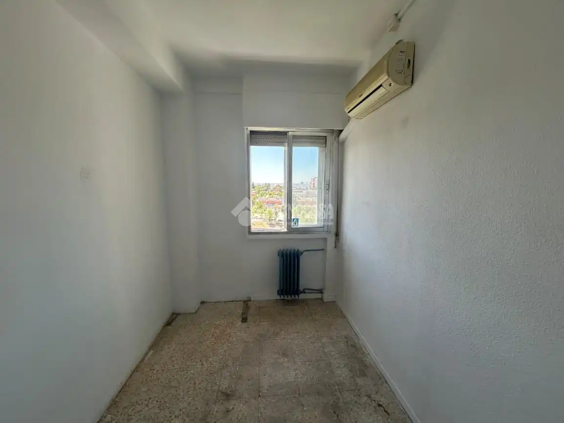 Habitación de Piso en venta en Madrid con Aire acondicionado, Calefacción y Trastero