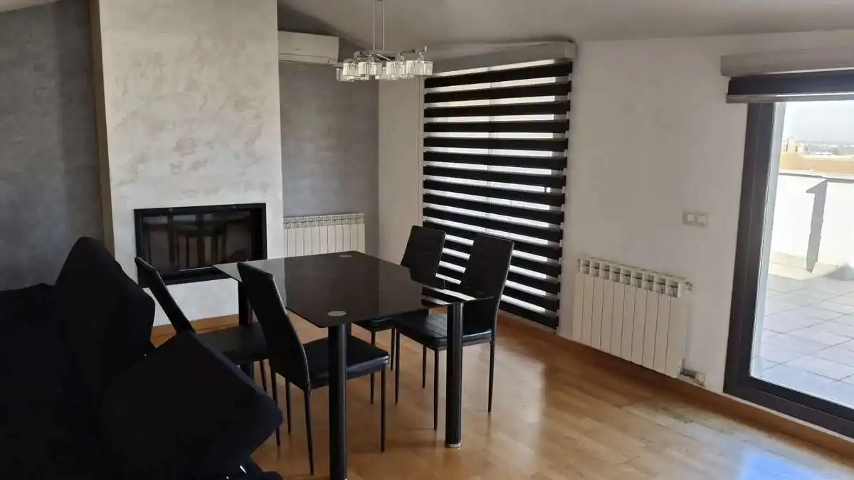 Comedor de Piso en venta en Rosselló con Terraza y Trastero