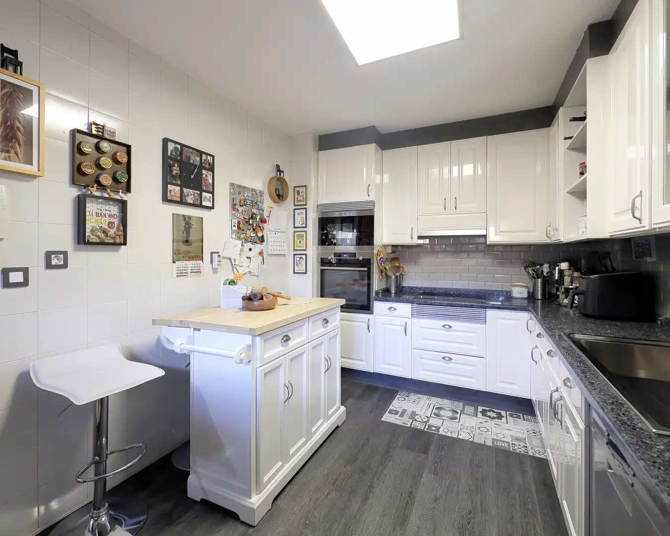 Cocina de Casa adosada en venta en Siero con Calefacción, Jardín privado y Parquet