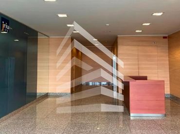 Oficina amb ascensor en venda a calle Ivars d'Urgell