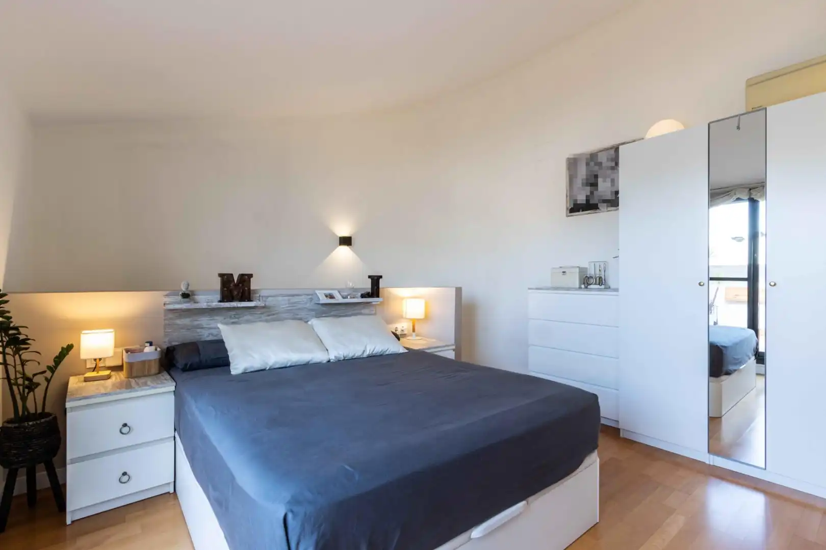 Habitación de Ático en venta en Sabadell con Aire acondicionado, Calefacción y Parquet