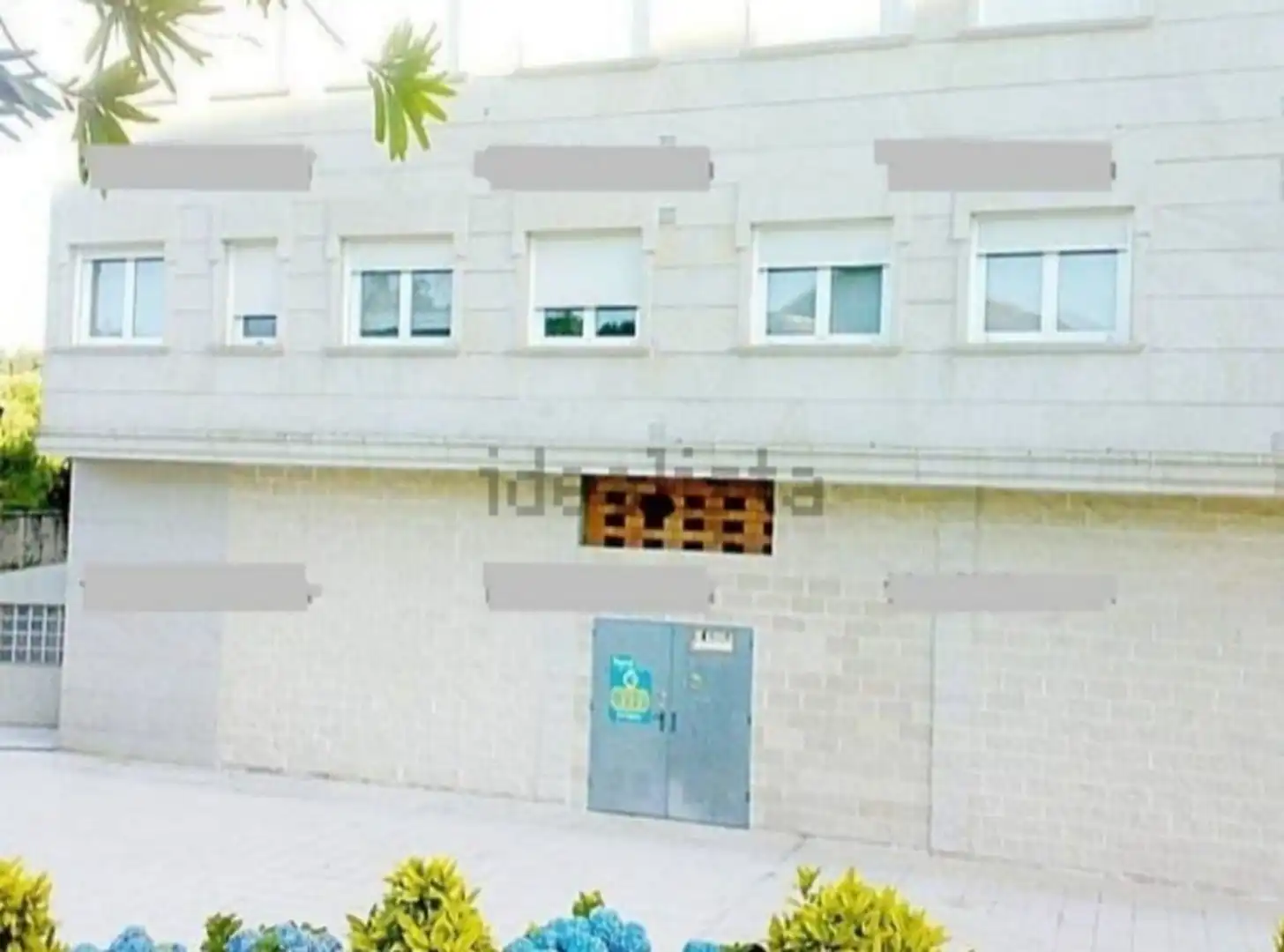 Local comercial de lloguer a Avenida Rosalía de Castro, imagen 3