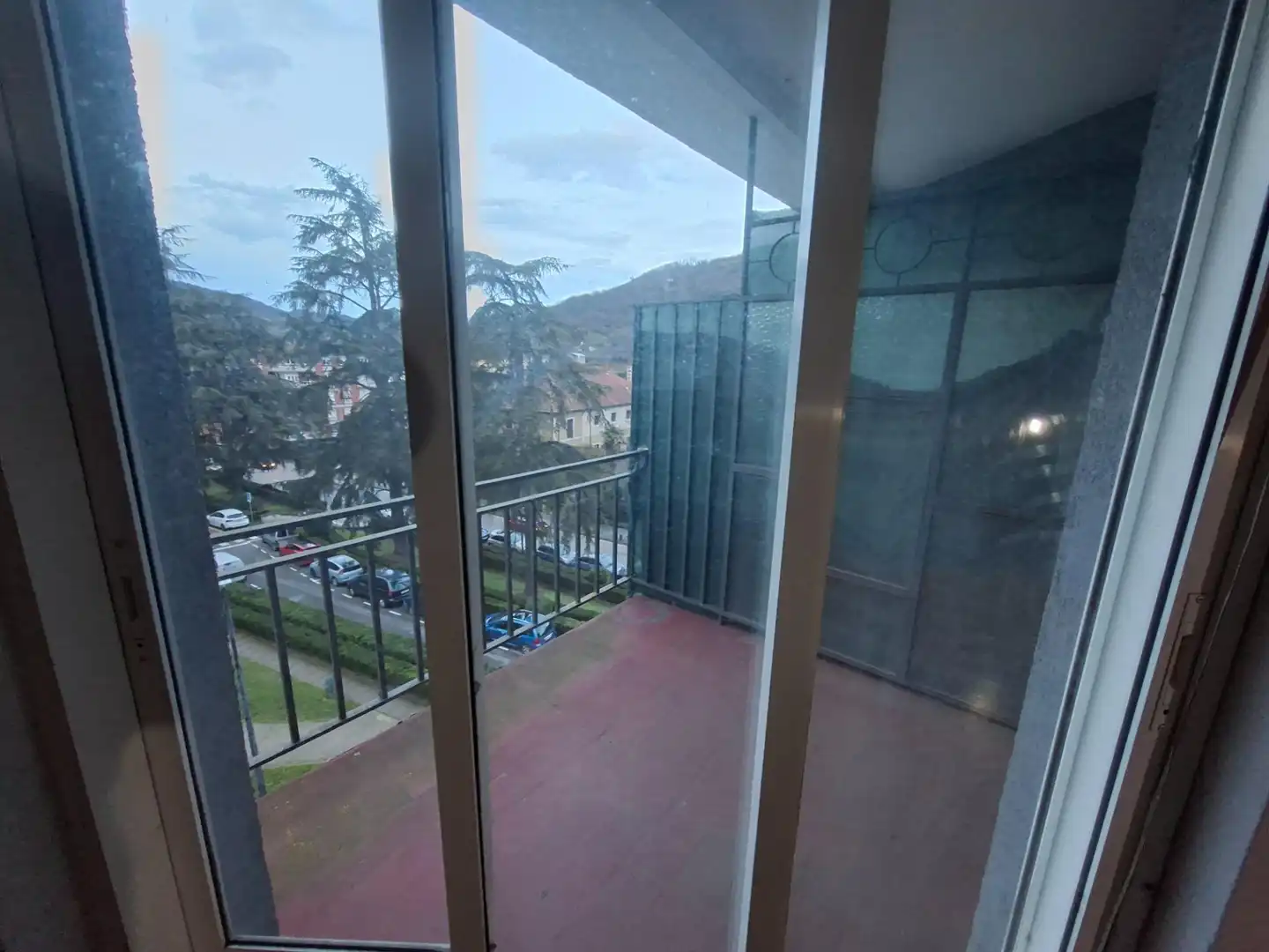 Habitación de Piso en venta en Lena con Terraza