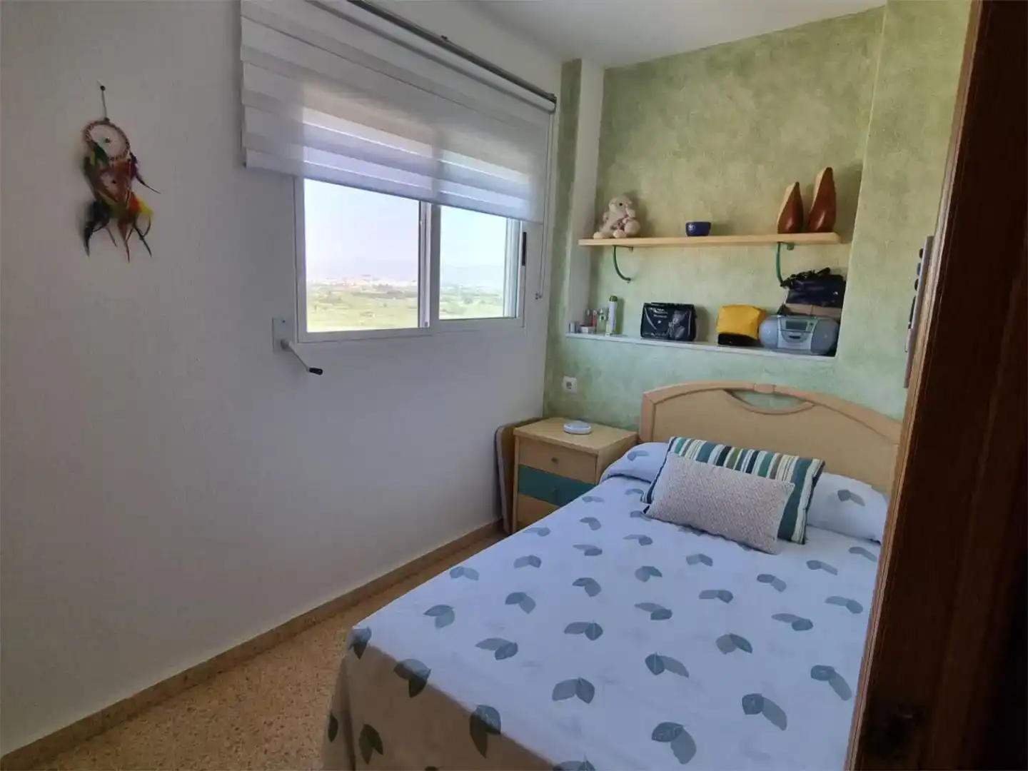 Dormitori de Apartament de lloguer en El Puig de Santa Maria amb Aire condicionat, Jardí privat i Terrassa