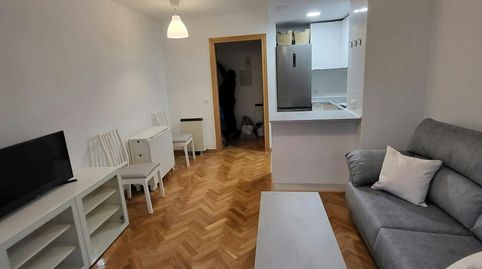 Photo 3 of Flat for rent in C. de S. Cipriano, Valdebernardo - Valderribas, Madrid Capital