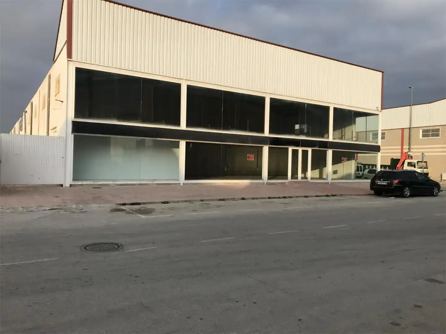 Industrial buildings for rent in Ceutí