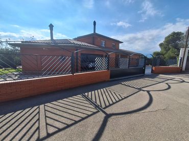 Casa con piscina in vendita a de les mimoses 7