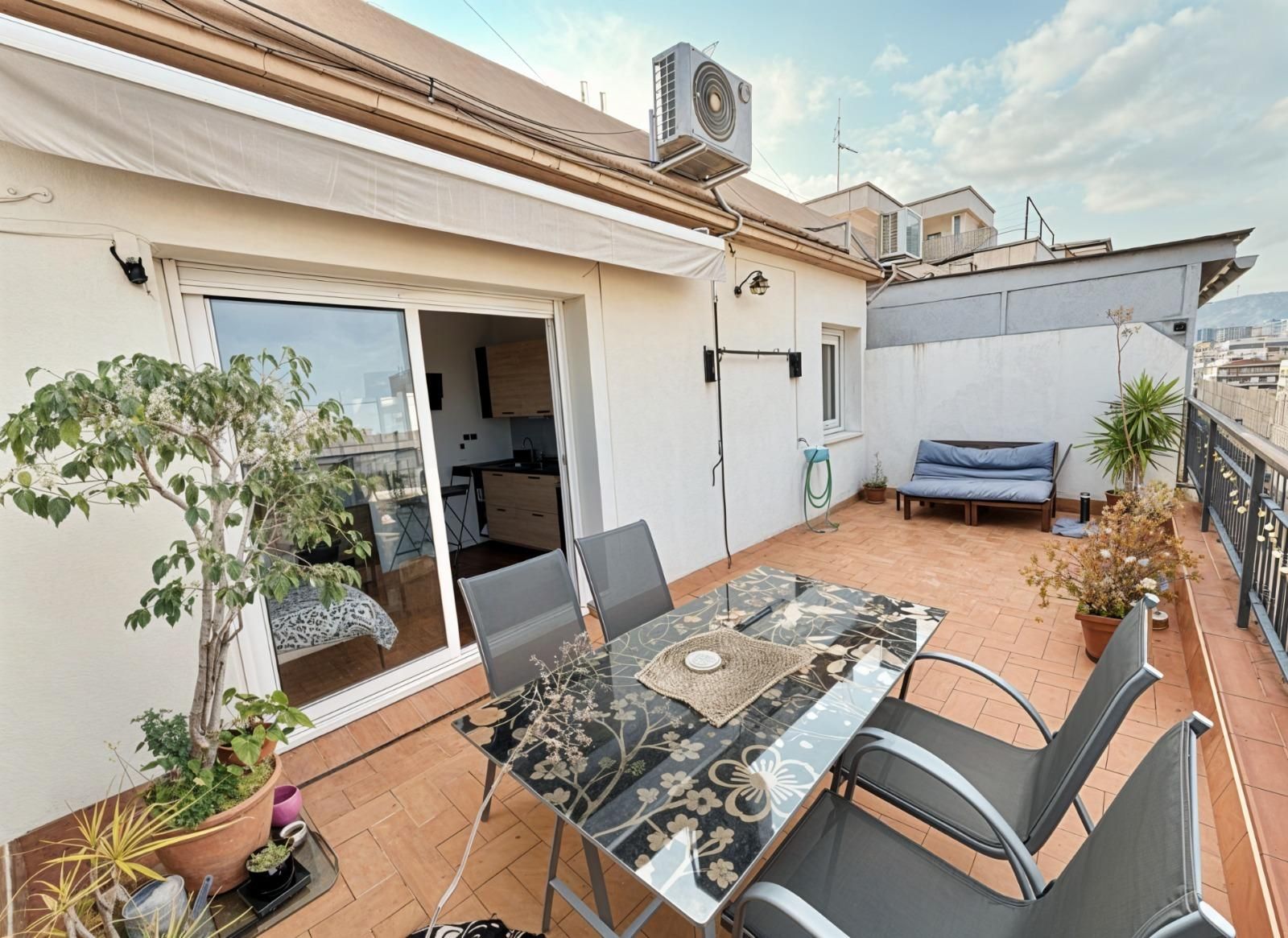 Terraza de Ático en venta en  Barcelona Capital con Aire acondicionado, Terraza y Amueblado
