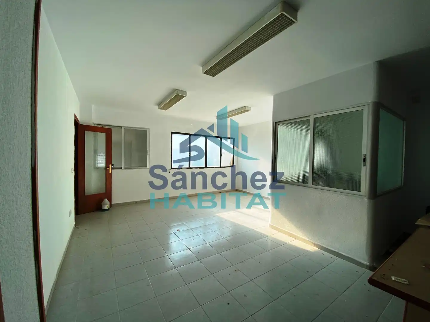 Industrial buildings for sale in Chelva