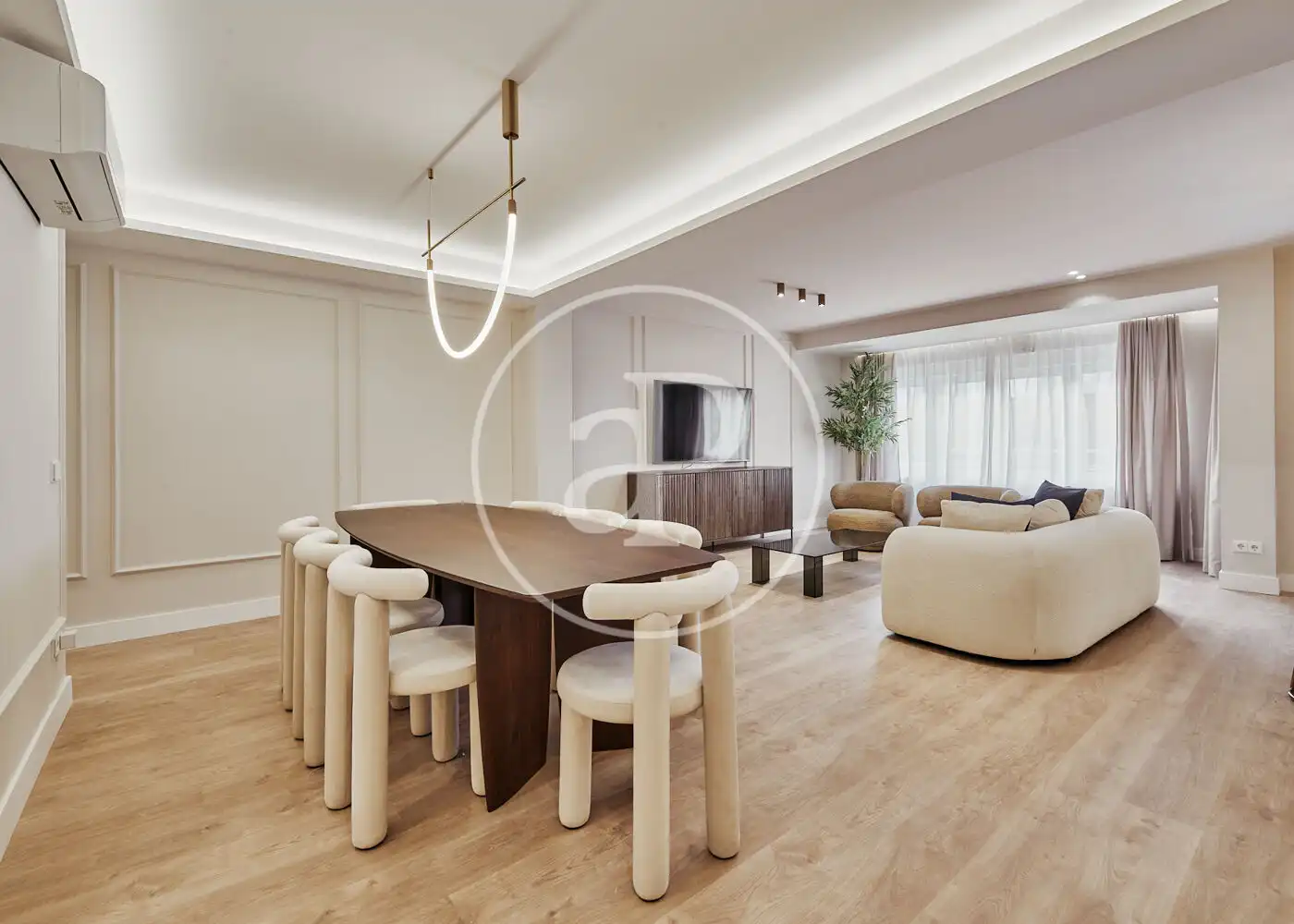 Dining room of Flat for sale in Madrid  with Air Conditioner, Heating and Furnished