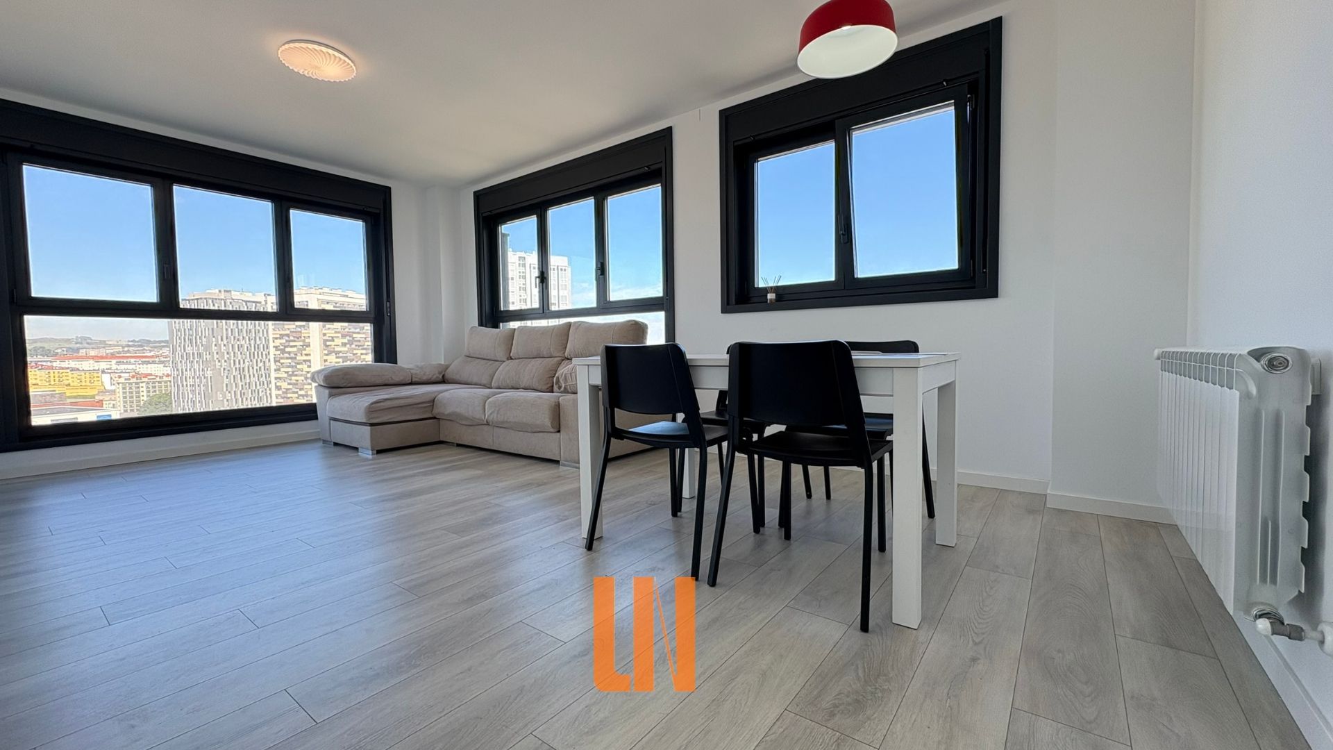 Living room of Flat to rent in A Coruña Capital   with Heating, Parquet flooring and Storage room
