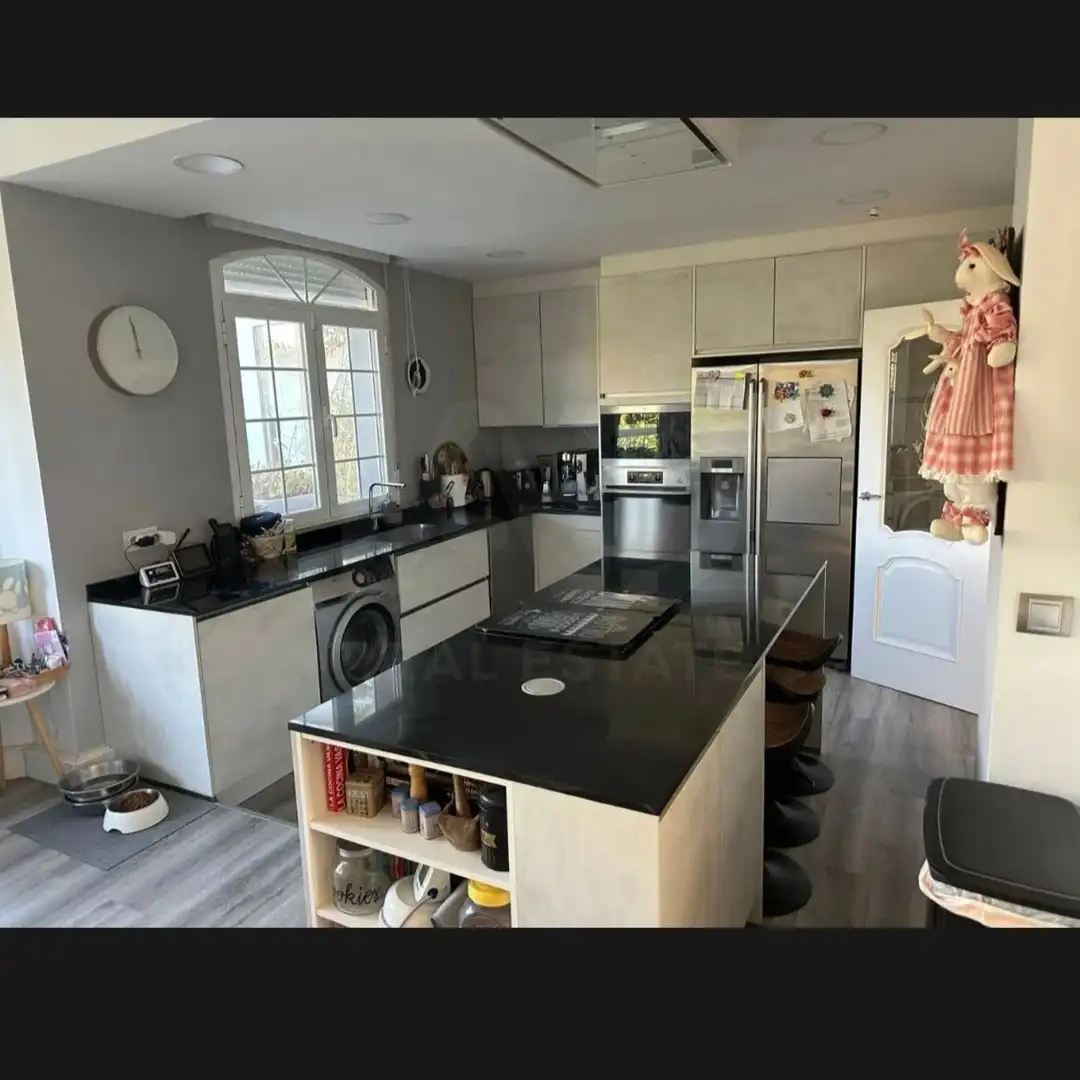 Cuina de Casa o xalet en venda en Huércanos amb Aire condicionat, Calefacció i Terrassa