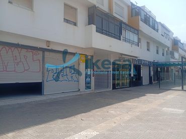 Local comercial en venta en Roquetas de Mar ciudad