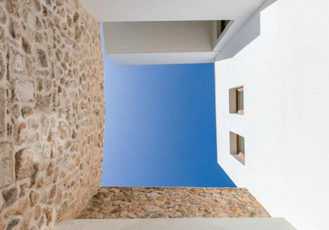 Vista exterior de Casa adosada en venda en Eivissa amb Aire condicionat, Calefacció i Traster