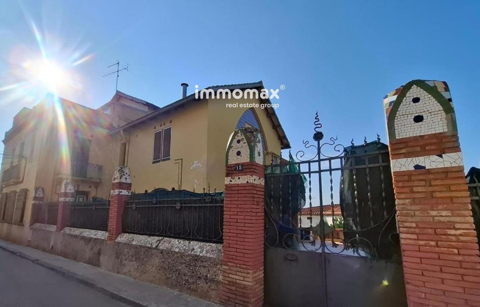 Exterior view of House or chalet for sale in Gelida  with Terrace