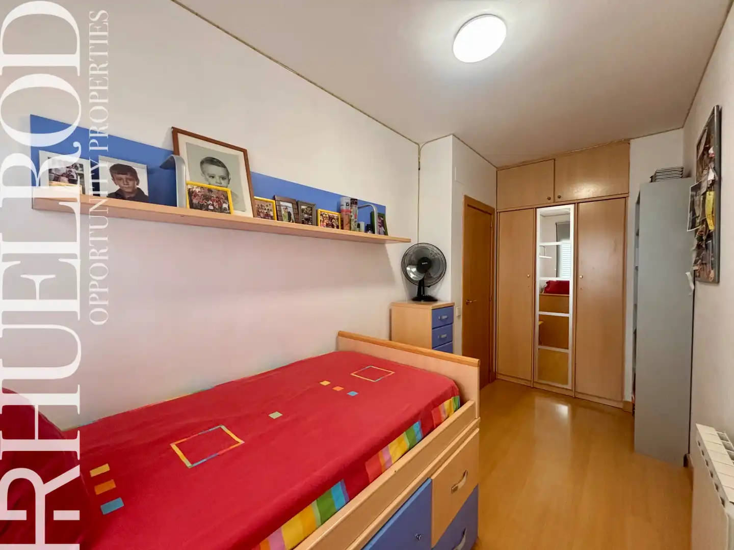 Schlafzimmer von Wohnung zum Verkauf in Badalona mit Klimaanlage, Heizung und Parkett