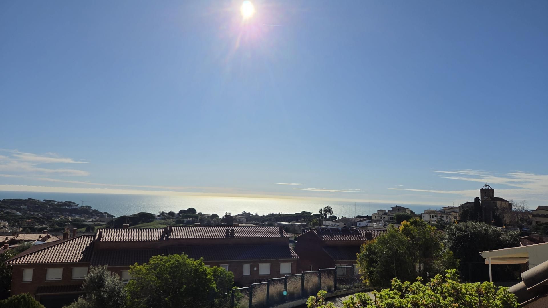 Exterior view of Single-family semi-detached for sale in Sant Vicenç de Montalt  with Heating